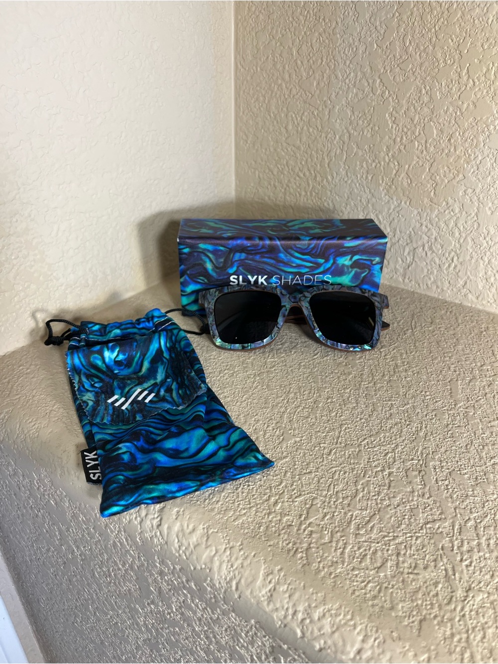 SLYK Shades Blue Green Marbled Sunglasses NWOT